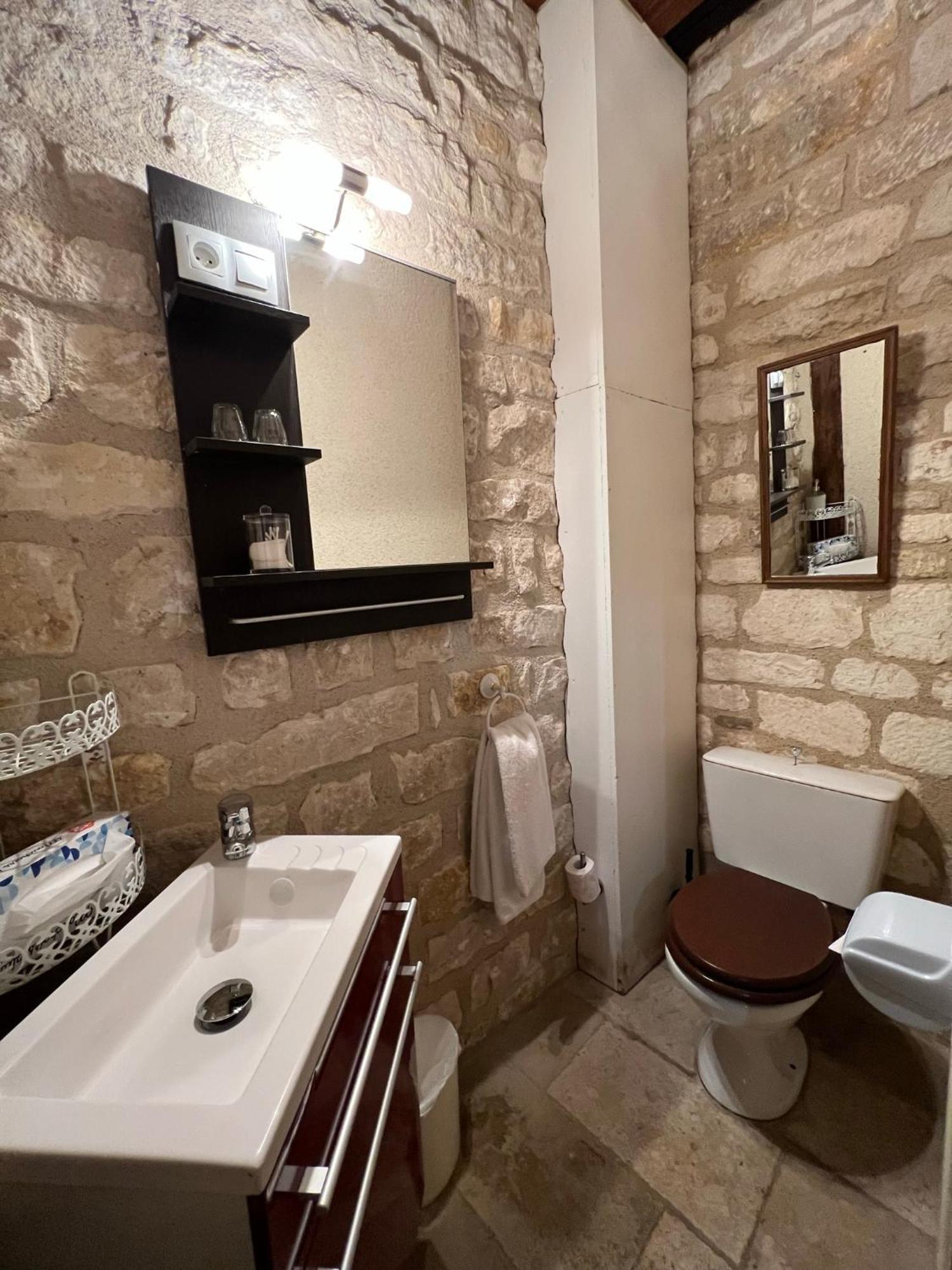 La Maison D'Alienor - Gites De Caractere A Chablis - 89 Exteriér fotografie